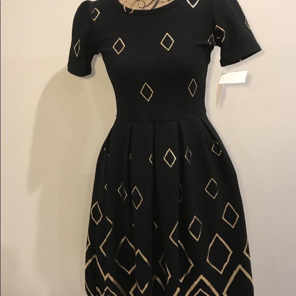 LulaRoe Amelia Elegant Collection -S